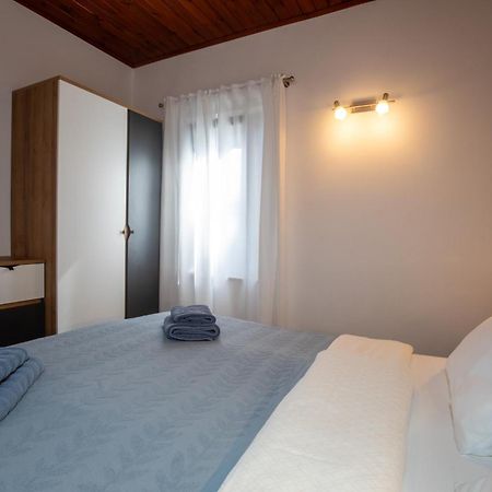 Apartmani Nena I Branko Premantura Exterior foto