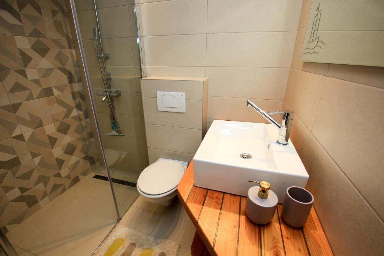 Apartmani Nena I Branko Premantura Exterior foto