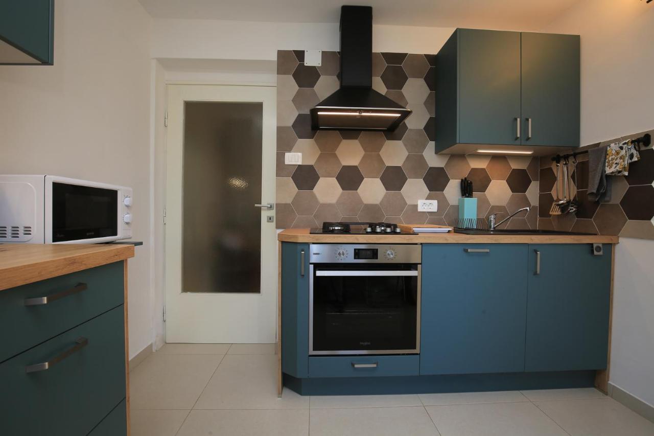 Apartmani Nena I Branko Premantura Exterior foto