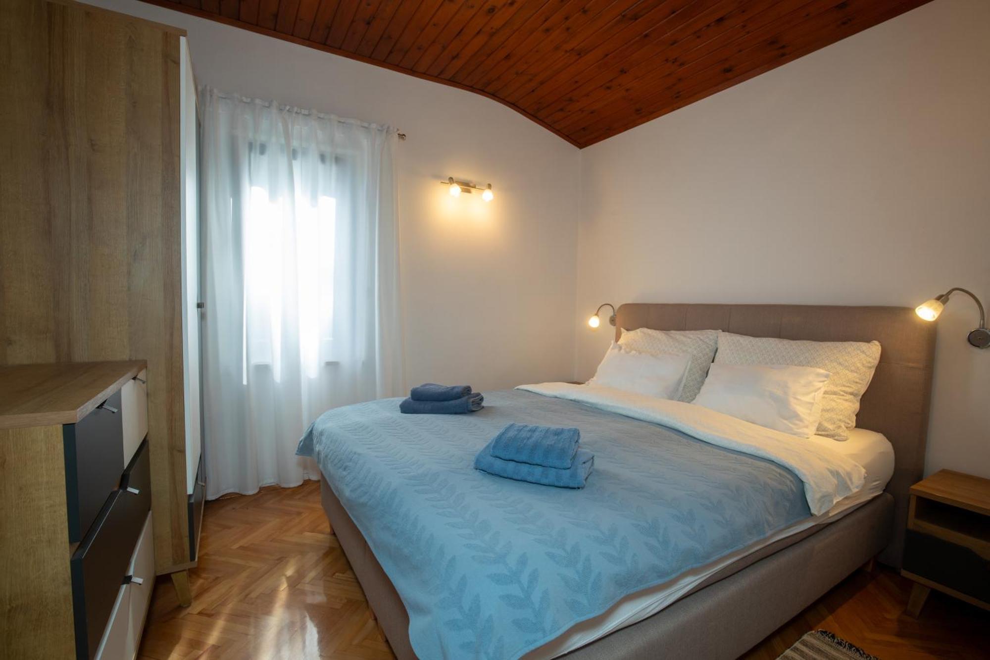 Apartmani Nena I Branko Premantura Exterior foto
